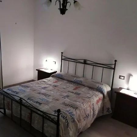 Casa Alessandra Apartamento Surbo